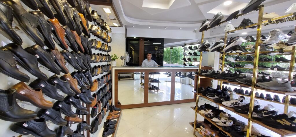 فروشگاه کفش طبی قم مردانه